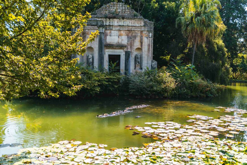Lake of the temple in the Royal Palace of Caserta